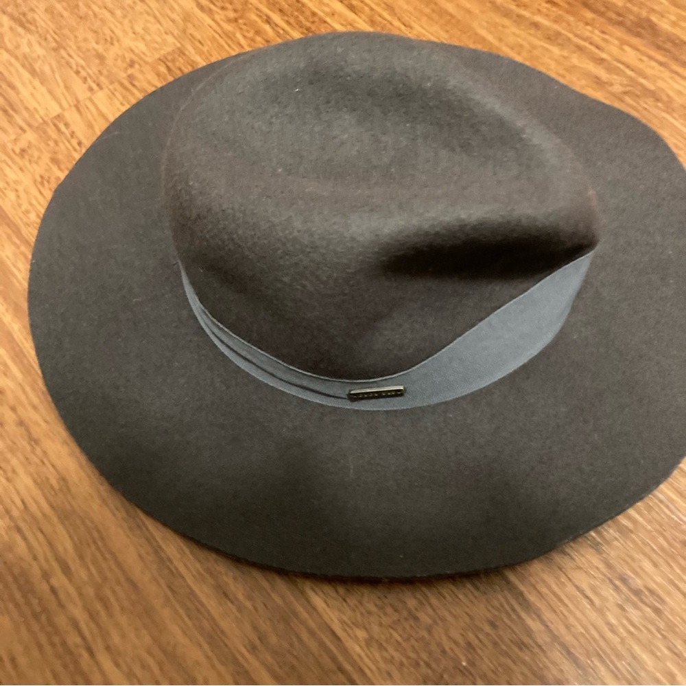 Gigi Pip Charcoal Gray Wool Hat with Ribbon
